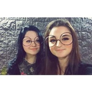 Meet your Posher, Jade